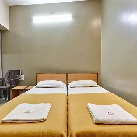 Hotel Pathik- Near Central Bus Stand-3